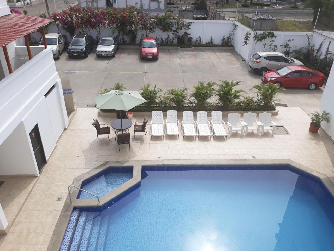 Buenavista Place Hotel Bahia de Caraquez Exterior photo